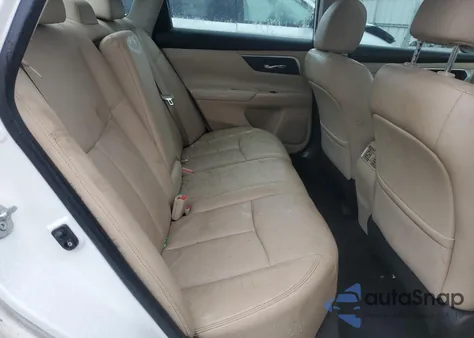 2016 Nissan Altima 2.5 из США, поврежденный, VIN 1N4AL3AP5GC121856